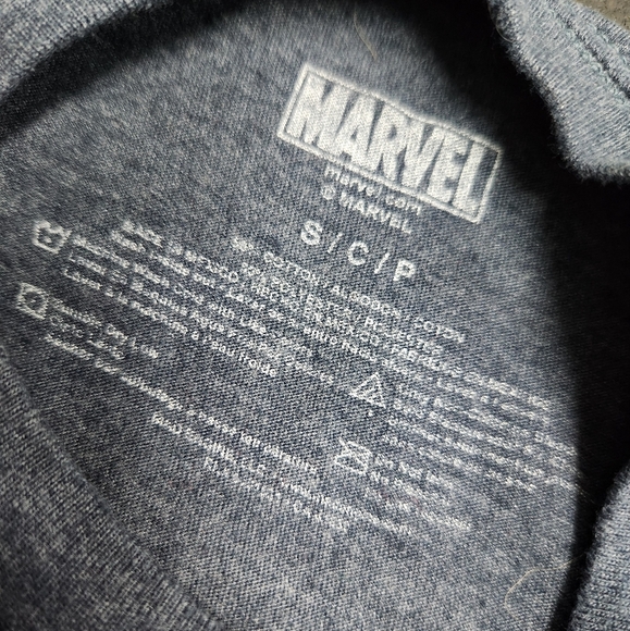 Mens Small Marvel Captain America Tee - Picture 3 of 3